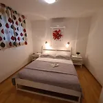 Tolj 2 - Mokalo Apartman Orebic