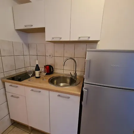 Tolj 2 - Mokalo Apartman