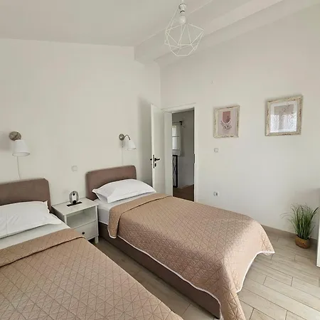 아파트 Tolj 2 - Mokalo *