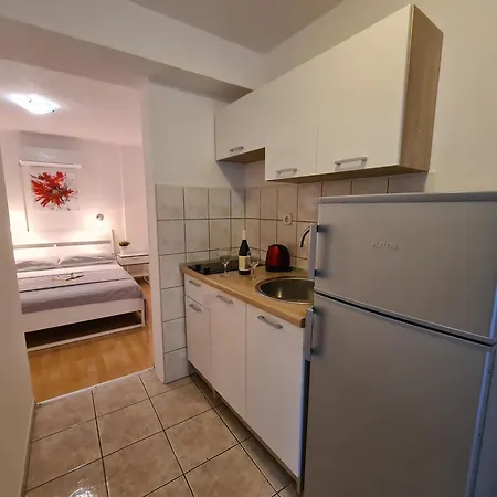 Tolj 2 - Mokalo Apartmán