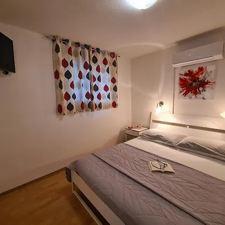 Tolj 2 - Mokalo אורביץ