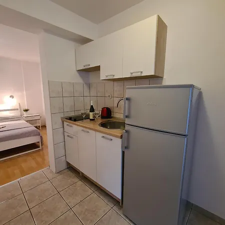 Tolj 2 - Mokalo * אורביץ