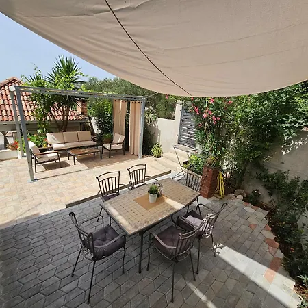 Tolj 2 - Mokalo דירה