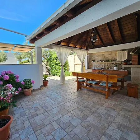 Апартаменты Tolj 2 - Mokalo Оребич