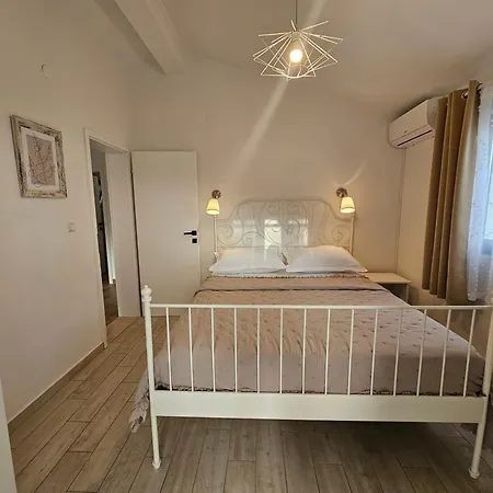 Tolj 2 - Mokalo Orebić