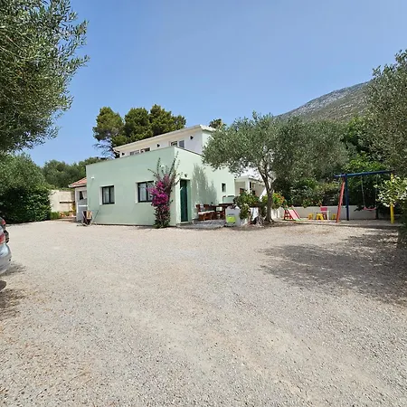 Tolj 2 - Mokalo דירה