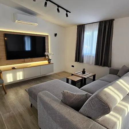 Tolj 2 - Mokalo * אורביץ