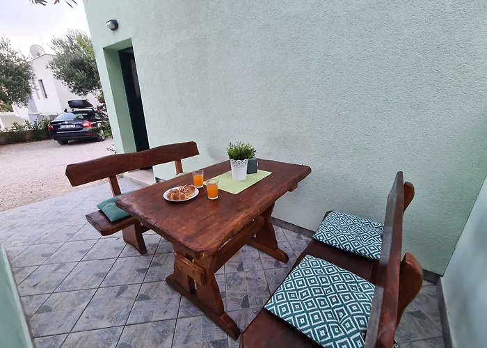 Tolj 2 - Mokalo * Orebić