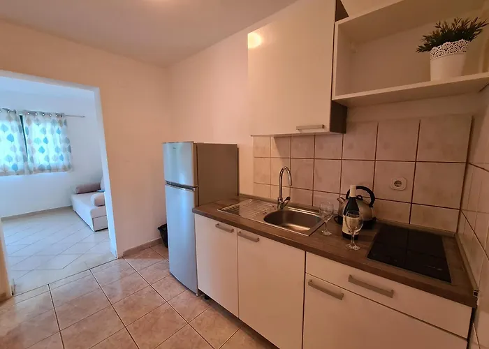 Tolj 2 - Mokalo Apartman *
