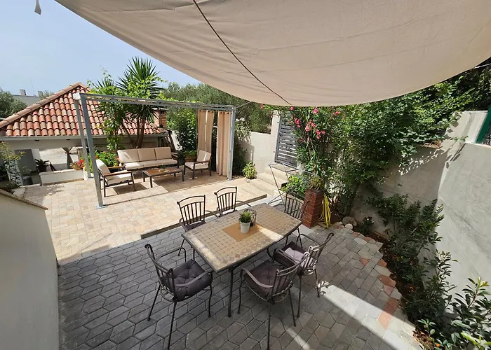 Tolj 2 - Mokalo Apartament